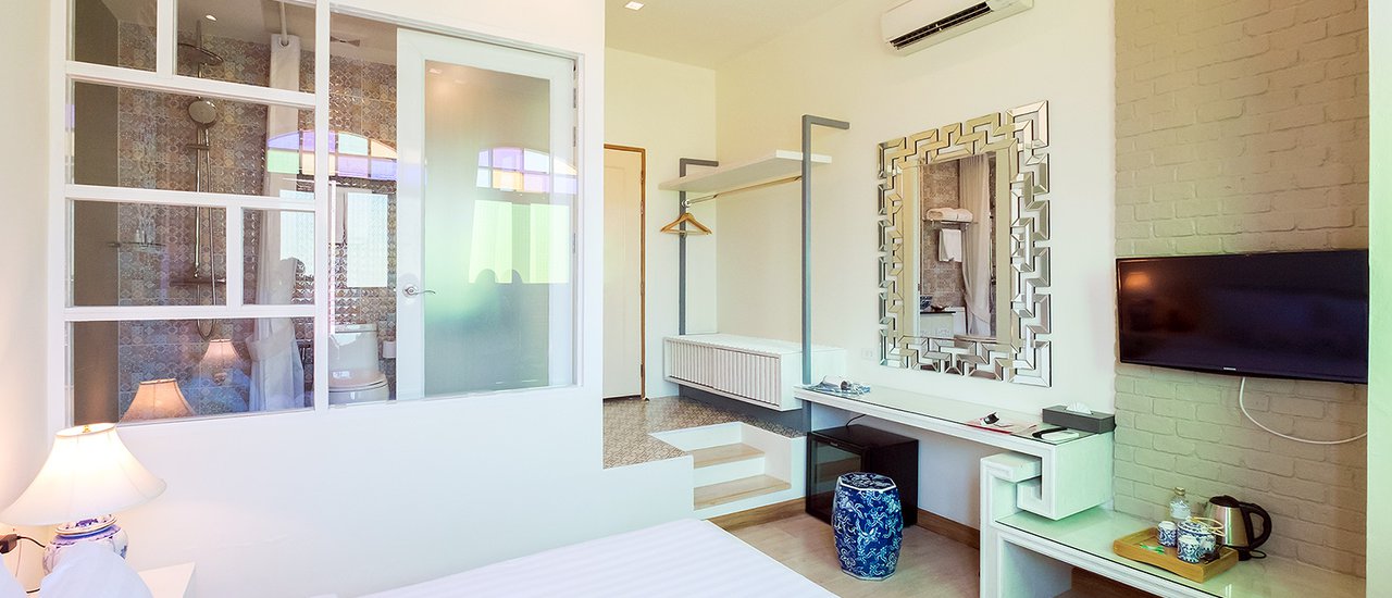 cover O’nya Phuket : ที่พักเก๋ สไตล์ชิโนโปรตุกีส ในราคาที่จ่ายได้สบายๆ