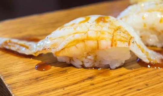 cover Sushi Hana : วัตถุดิบดี แต่ควรมีบัตรสมาชิกไปด้วย จะช่วยได้เยอะ!!