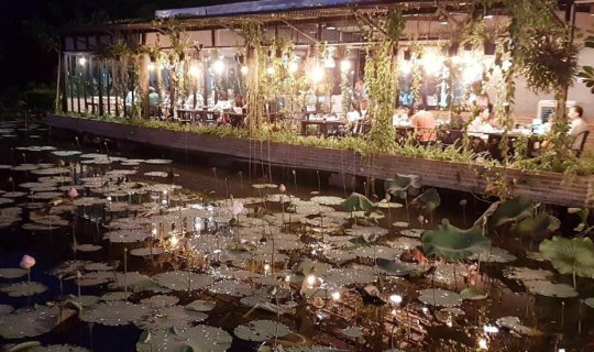 Cover ร้านอาหารบ้านสวนนารา...