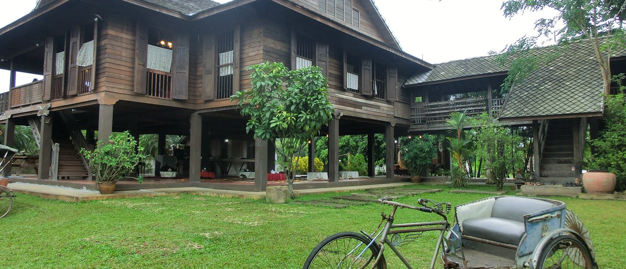 cover ตามรอย กลิ่นกาสะลอง มนต์เสน่ห์ล้านนาที่ต้องตามไปดู+ร้านอร่อยที่ต้องติดใจและกลับมาซ้ำ แล้วคุณจะหลงรักเชียงใหม่