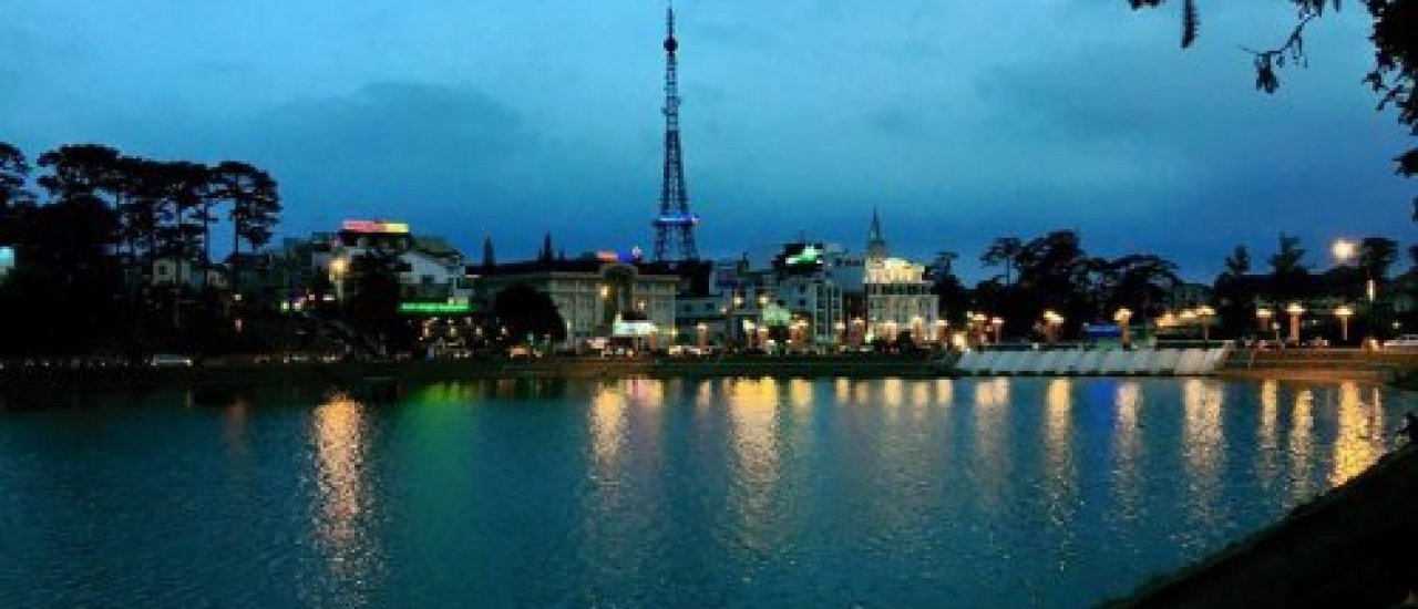 cover Vietnam: ตะลุย Ho Chi Minh / Danang / Hoi An / Dalat