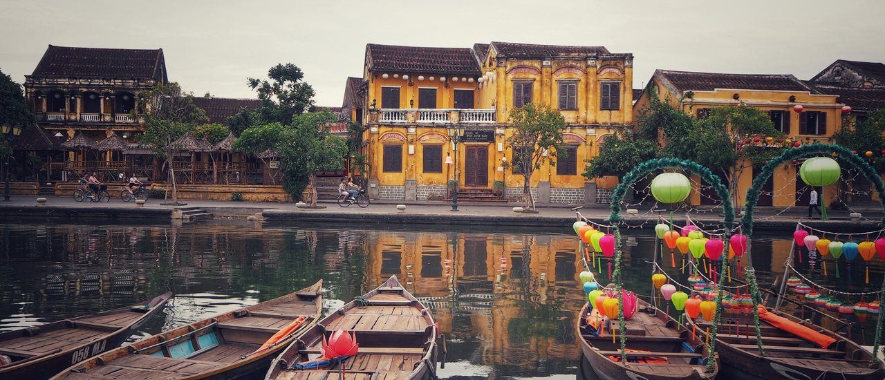 cover เมืองฮอยอัน ถ่ายรูปชิค กินร้านอร่อย ลอยเรือกระด้ง