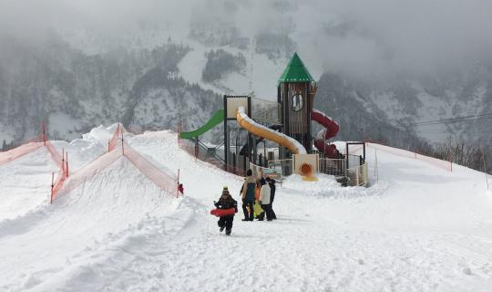 cover Naspa & Yukawa-Kogen and Gala-Yukawa: Snow Town near Tokyo