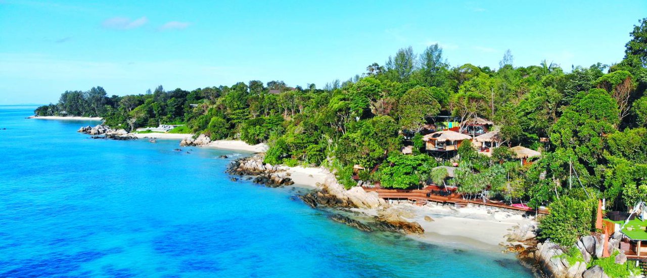 cover 5 รีสอร์ทติดหาดบน เกาะหลีเป๊ะ ช่วงไฮซีซัน ที่ราคาสบายกระเป๋า