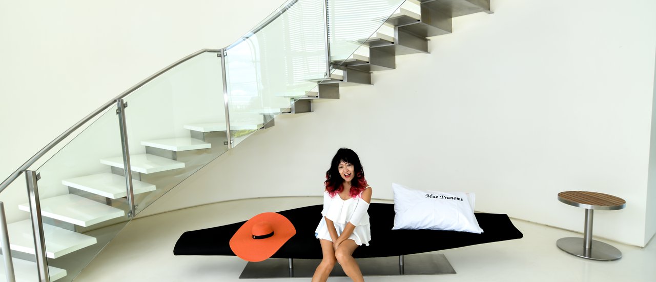 cover .... ไฮโซ ไฮซ้อ กันที่ Sunsky Villa Huahin วิลล่าบรรยากาศสุดเอกซ์คลูซีฟ ริมทะเลหัวหิน กับแม่ประนอม จ้า