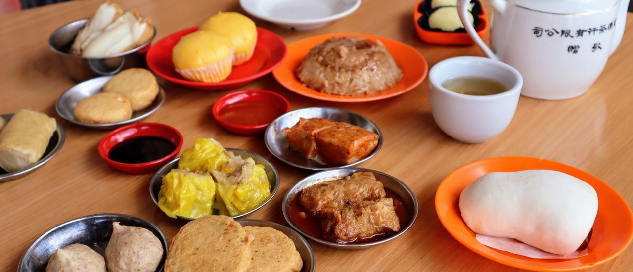 cover THE EPIC TEENY TINY BREKKY | LOW YONG MOH DIM SUM2019-10-02