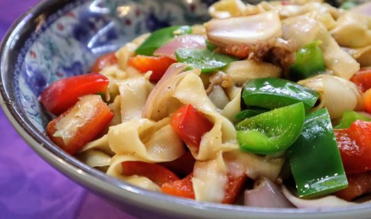 cover HAND-PULLED NOODLE | MEE TARIK