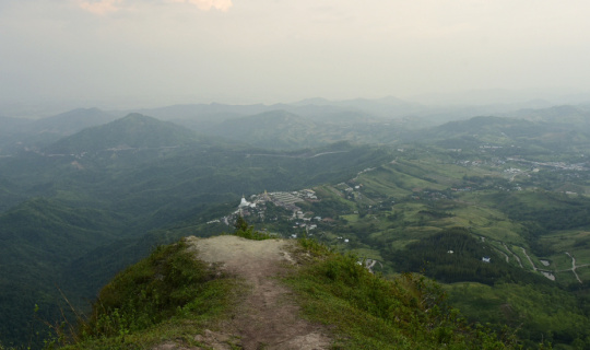 cover ตะลุยผาตัด " สวยสุด สะดุดตา งามค่าเขาค้อ landmarkใหม่เพชรบูรณ์ ที่ควรมาเยือน "ฉบับคนแบกเป้