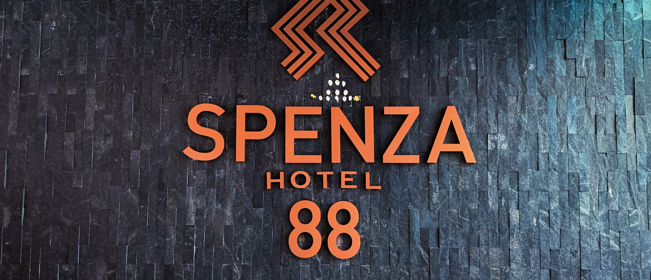 cover Spenza Hotel Pratunam โรงแรมบูติคสไตล์ไทย ๆ ใกล้แหล่งช้อปปิ้ง