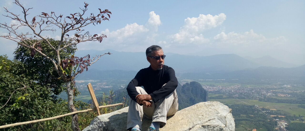 cover ปีนเขาที่ผาเงิน ลงมาแช่น้ำที่ Blue Lagoon