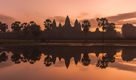 cover Angkor Wat