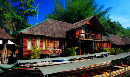 cover พักผ่อนริมแม่น้ำแคว ที่ Sai Yok View Raft กาญจนบุรี