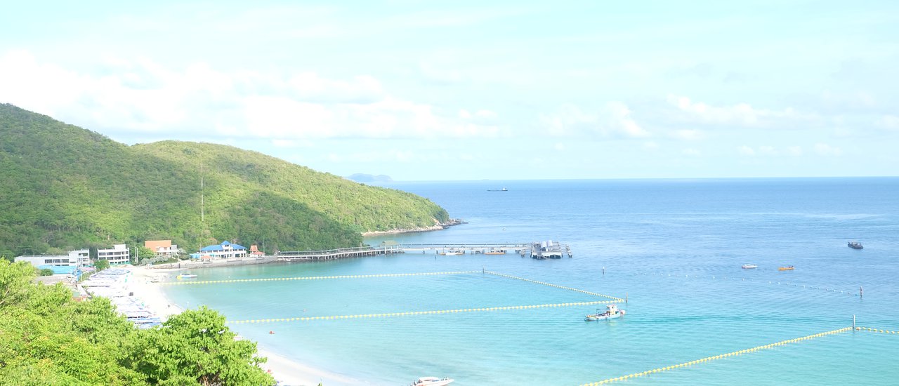 cover ไม่ได้หนีร้อน.. ไม่ได้หนีรัก.. 'แต่อยากพักที่เกาะล้าน'