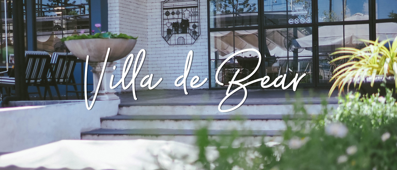 cover Villa De Bear ต้อนรับเทศกาลแห่งความสุข