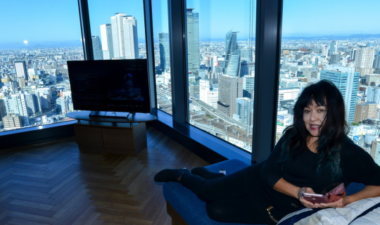 cover ….โรงแรม นาโกย่า ปริ้นโฮเทล สกายทาวเวอร์  โรงแรมที่มีวิวเมืองนาโกย่า สวยที่สุด กับแม่ประนอม จ้า