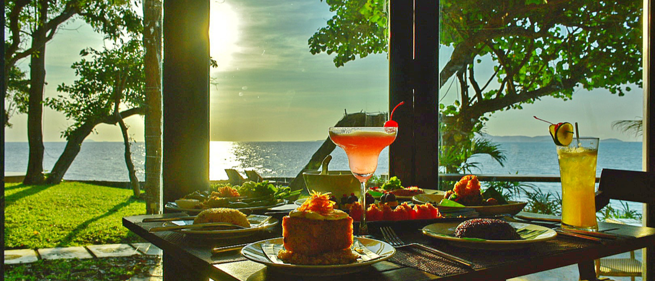 cover Kiin Original Thai Taste ห้องอาหารไทยสูตรดั้งเดิม เคล้าคลอวิวทะเลของอ่าวพัทยา ที่สุดแสนโรแมนติก