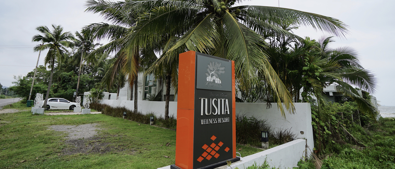 cover พักผ่อนชิวๆ ในสวน @ " Tusita Wellness Resort " | ชุมพร