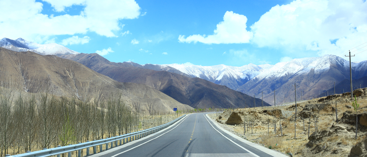 cover ทีละก้าว สู่ขอบฟ้า ณ เอเวอเรตส์เบสแคมป์ บทนำ