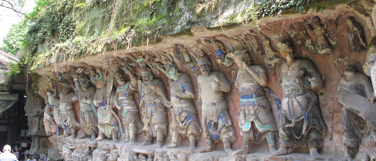 cover ทีละก้าว สู่ขอบฟ้า ตอนที่ 2 หมู่ถ้ำสลักหินแห่งพุทธศาสนา