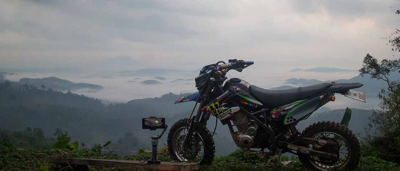 cover ผาเปิดใจ กับมอเตอร์ไซต์คันเล็ก