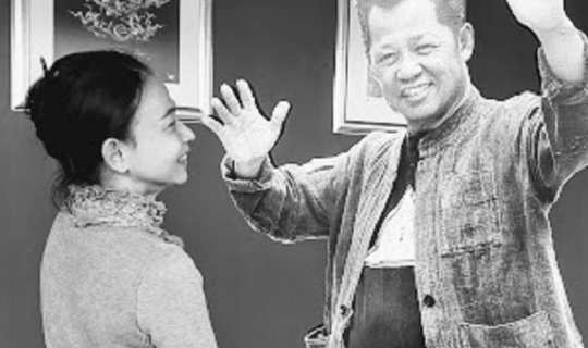 cover เชียงรายวันที่สอง ลองเข้าวัด แวะไร่ชา ก่อนจะพาไปขึ้นดอย