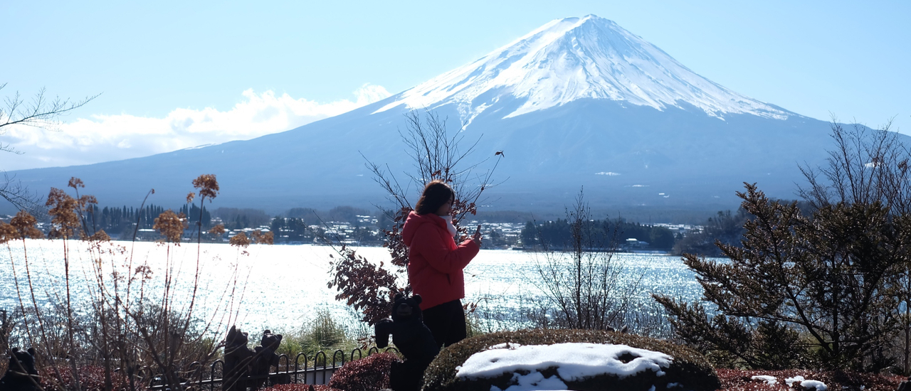 cover กินขนม ชมวิวฟูจิซัง @Lake Bake Cafe