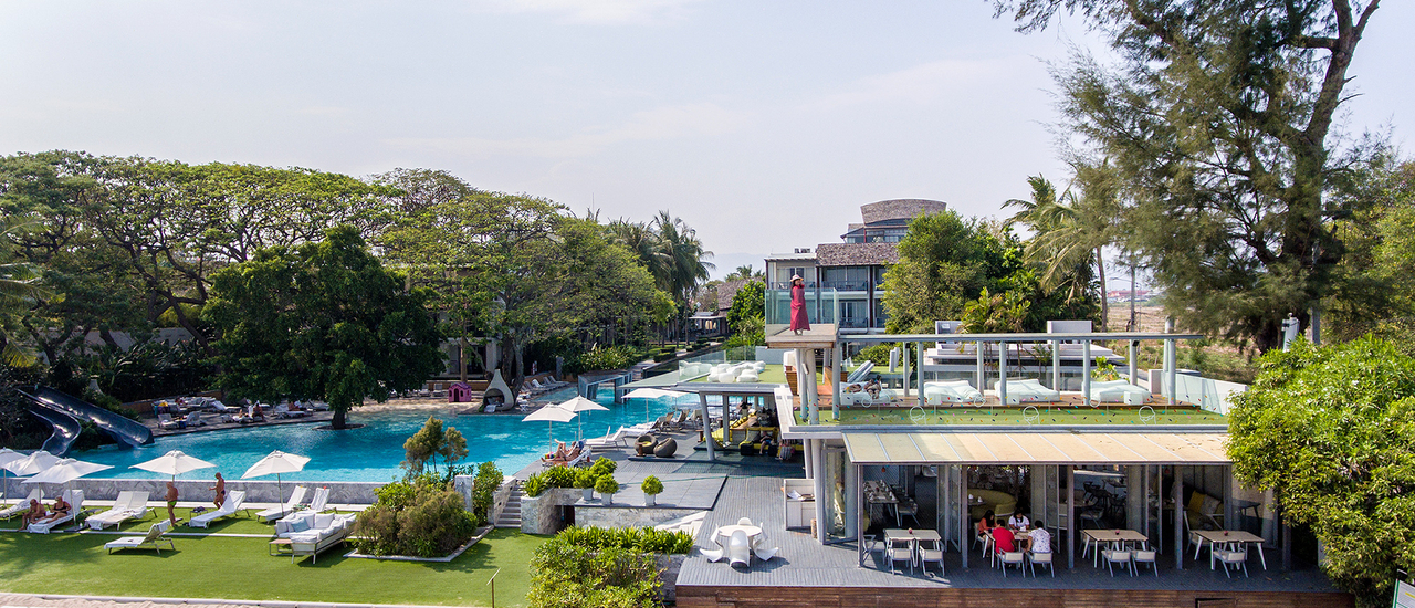 cover หนีฝุ่น มาแช่พูลอุ่นๆ ที่ Veranda Resort & Villas Hua Hin Cha Am - MGallery 💦🌴