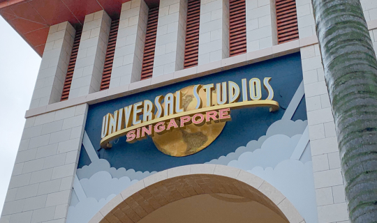 Cover Around the World: 7 ชั่วโมงใน Universal Studios Singapore...