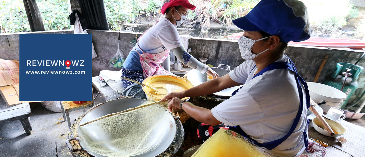 cover ชมวิธีทำขนมลาแห่งเดียวของประเทศไทยในหมู่บ้านขนมลาบ้านหอยรากที่ ชะนิดา ขนมลา @ ปากพนัง นครศรีธรรมราช