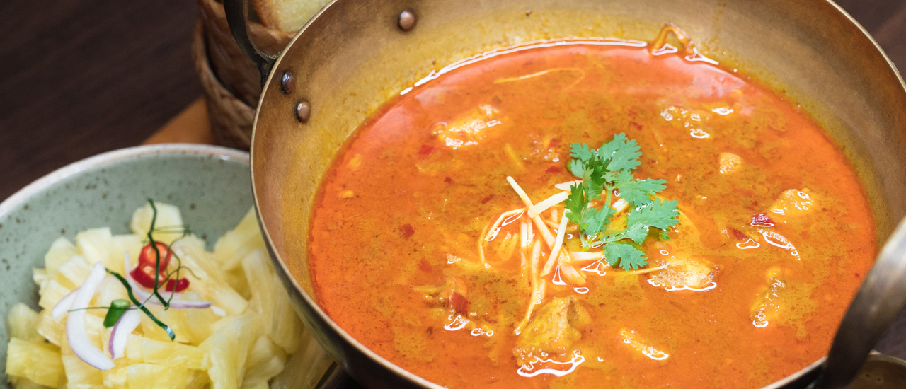 cover กินเผ็ดไม่เก่ง มีเพื่อนต่างชาติ พาไป Sirin Thai Restaurant