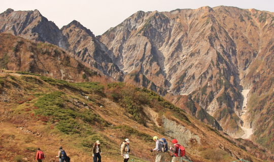 Cover Japan Alps ในฤดูใบไม้ร่วง 2019...