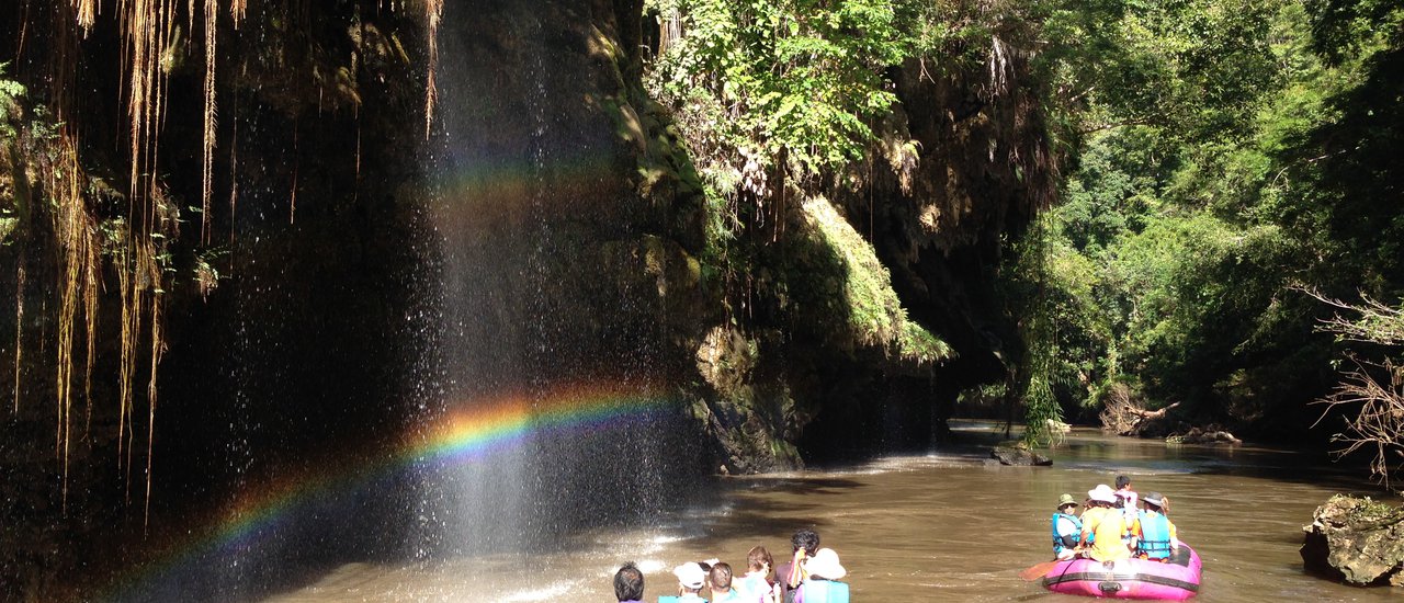 cover หน้าฝนนี้...คิดถึง "ทีลอซู"