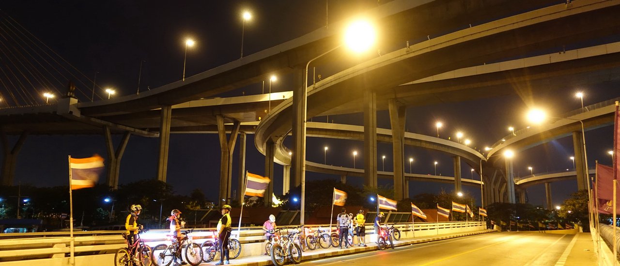 cover ปั่นเที่ยวป่า ยามค่ำคืน สะพานวงแหวนภูมิพล2 ประตูระบายน้ำ คลองลัดโพธิ์ บางกระเจ้า