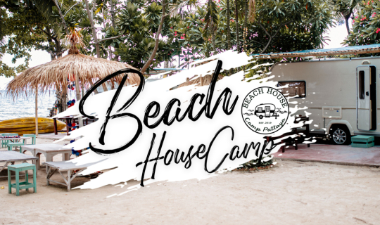 cover Beach House Camp ที่พักพัทยาสไตล์รถบ้าน