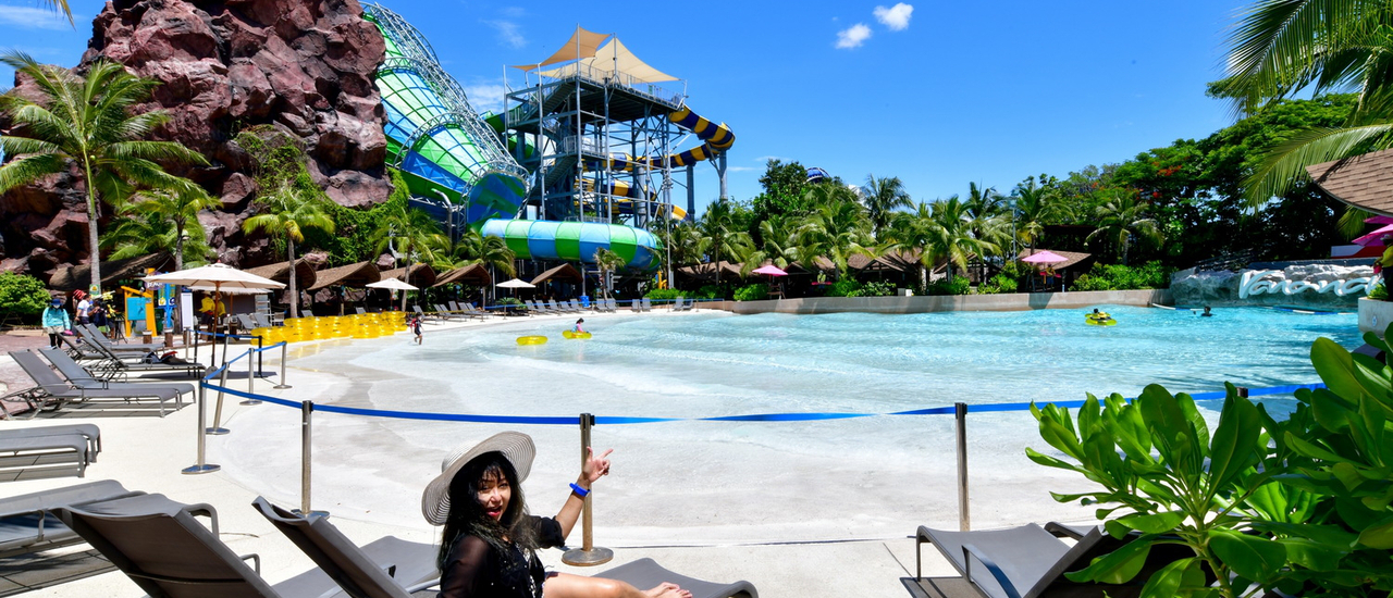 cover …รีวิว โรงแรมฮอลิเดย์ อินน์ วานา นาวา หัวหิน และสวนน้ำ วานา นาวา กับแม่ประนอม จ้า