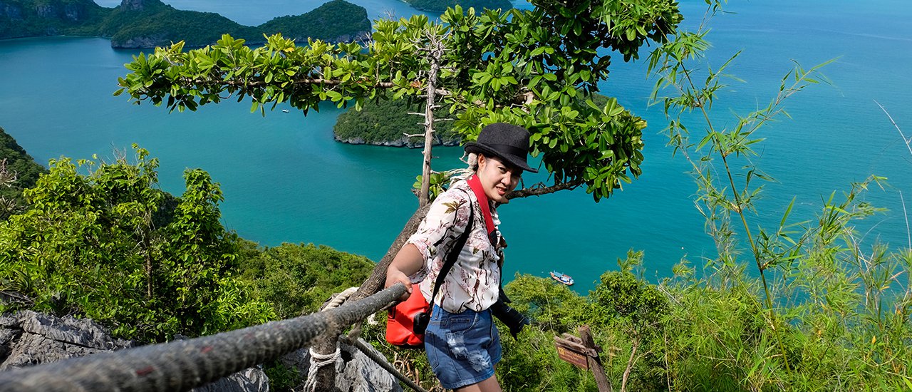 cover Pay only THB900 for a worthy view of THB90 Million, one day trip at Angthong National Marine Park.