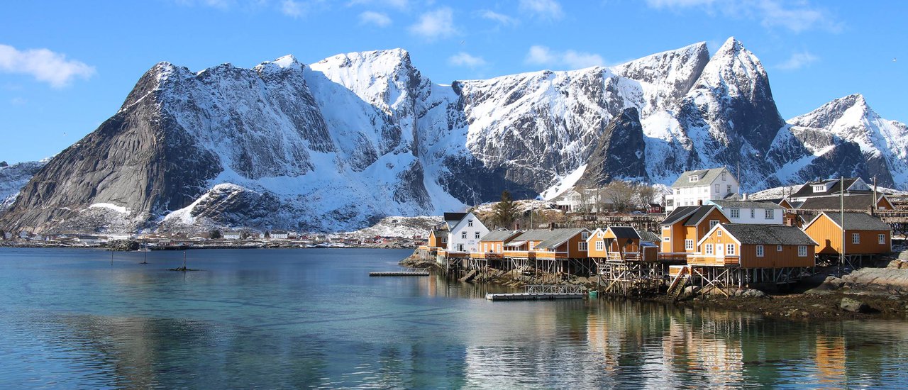 cover Norway ฉบับไม่ Mainstream ( Lofoten island )