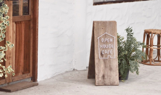 Cover Open House Cafe บางแสน เปิดบ้านทำร้านกาแฟโฮมเมด...