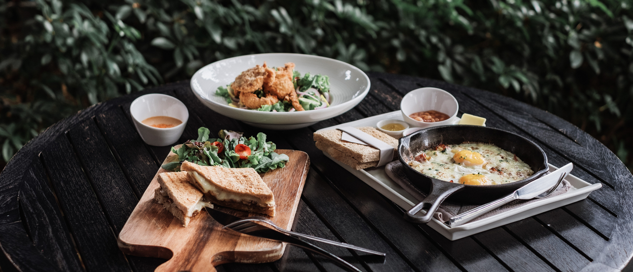 cover The Hub Cafe and Eatery