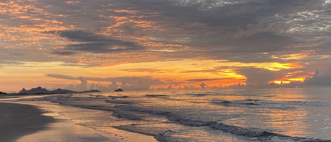 cover หาดสวยร้อยล้านกับงบหลักร้อยบาท ณ หาดวนกร
