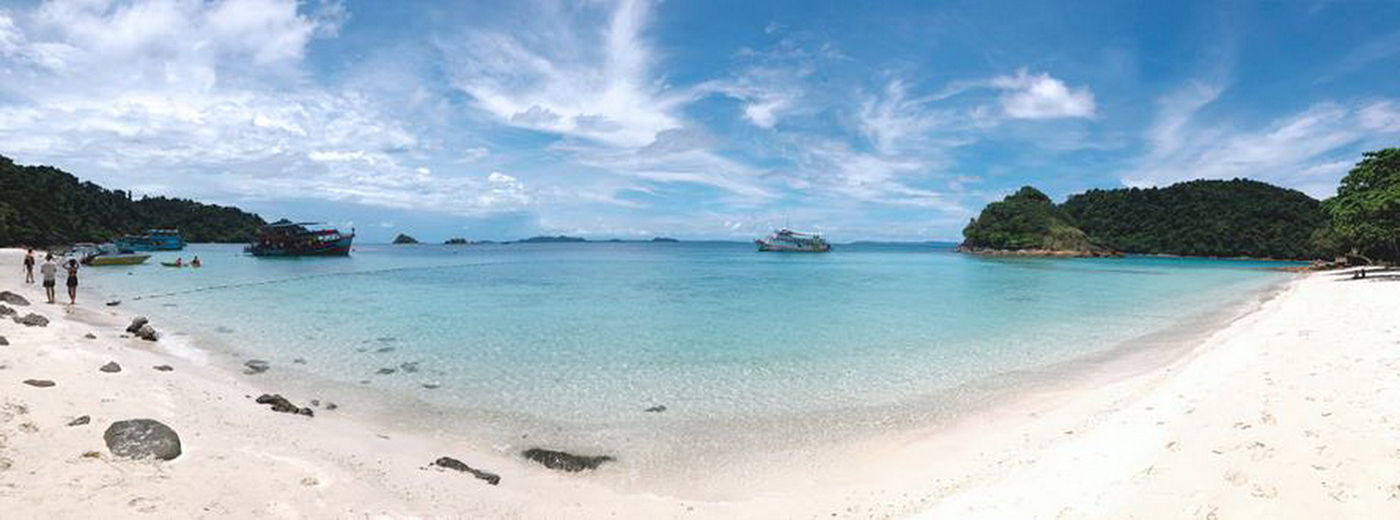 cover 5 Island Snorkeling Tour near Koh Chang