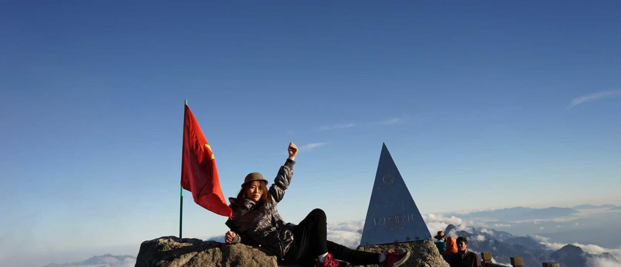 cover นั่งรถไฟไปซาปา ฟานซีปัน เวียดนามเหนือเมืองฮิปเตอร์กลางหุบเขา