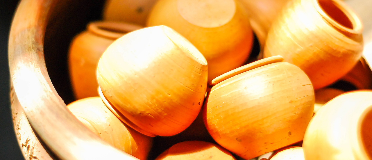 cover เกาะเกร็ด แหล่งเครื่องปั้นดินเผา และขนมหวาน