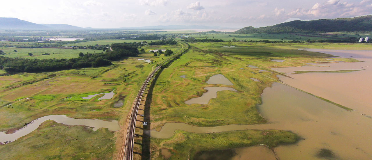 cover เขื่อนป่าสักชลสิทธิ์ในวันแล้งน้ำ