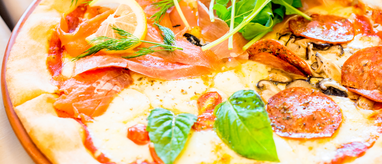 cover Maria Pizzeria & Restaurant พิซซ่าเตาถ่าน และอีกหลากเมนูเด็ด