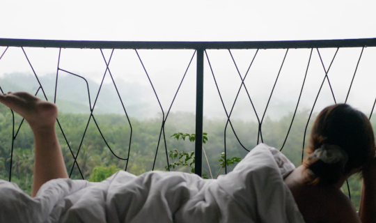 Cover แว๊นมอไซค์ชุ่มฉ่ำรับหน้าฝน (สุราษฎร์ธานี)...