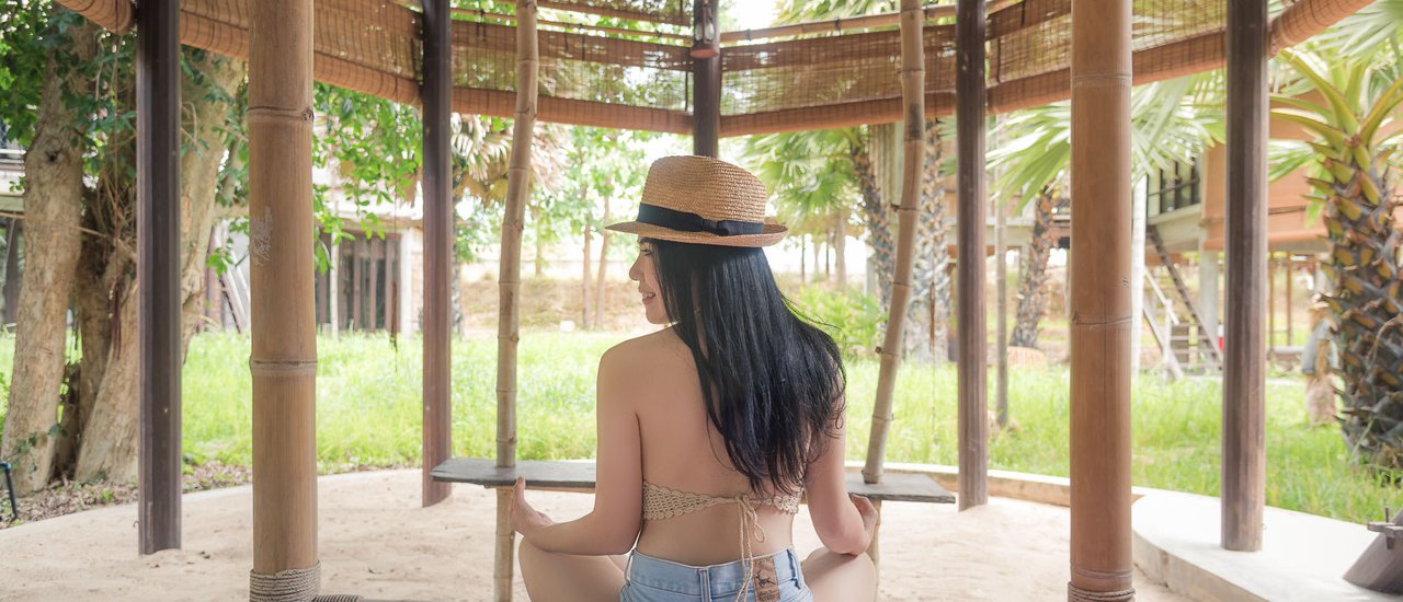 cover ไปนอนฟังเสียงคลื่นกลางนาข้าวที่ LA A NATU BED & BAKERY ปราณบุรี