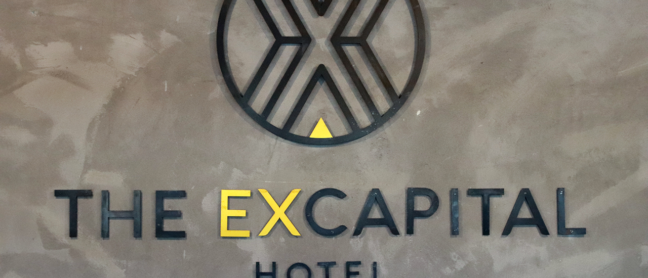 cover The Excapital HOTEL  ขวัญใจ Loft style ใกล้ BTS