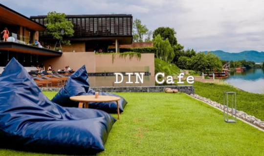 cover 🌳"DIN CAFE" ⛰️ คาเฟ่เท่ๆ สุดชิลล์ ริมแม่น้ำแคว @กาญจนบุรี