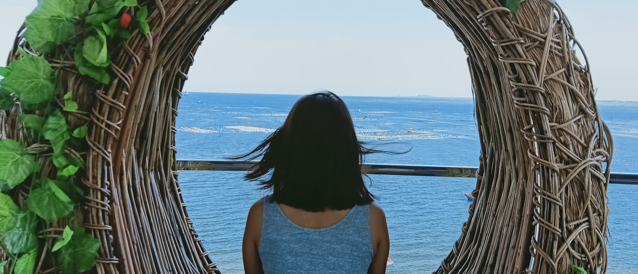 cover พายายยายตะลุยศรีราชาเมืองท่าขนส่งสินค้า แวะฟังเสียงสิงโตคำรามที่สวนสัตว์เปิดเขาเขียว งบสามพันบาทเอาอยู่จ้า Sriracha city Here we are!